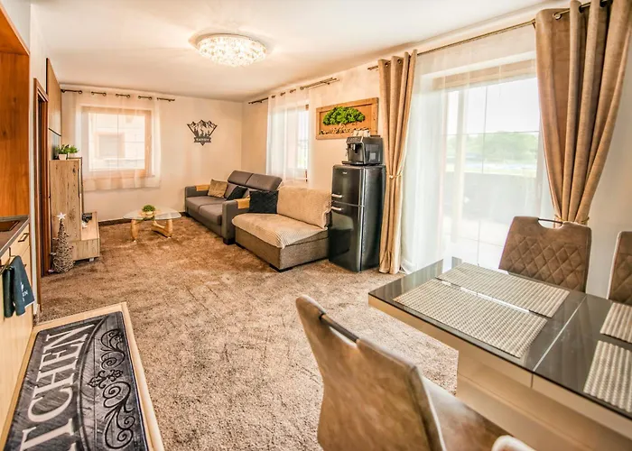 Pod Tatrami K 107 فيلكا لومنيكا